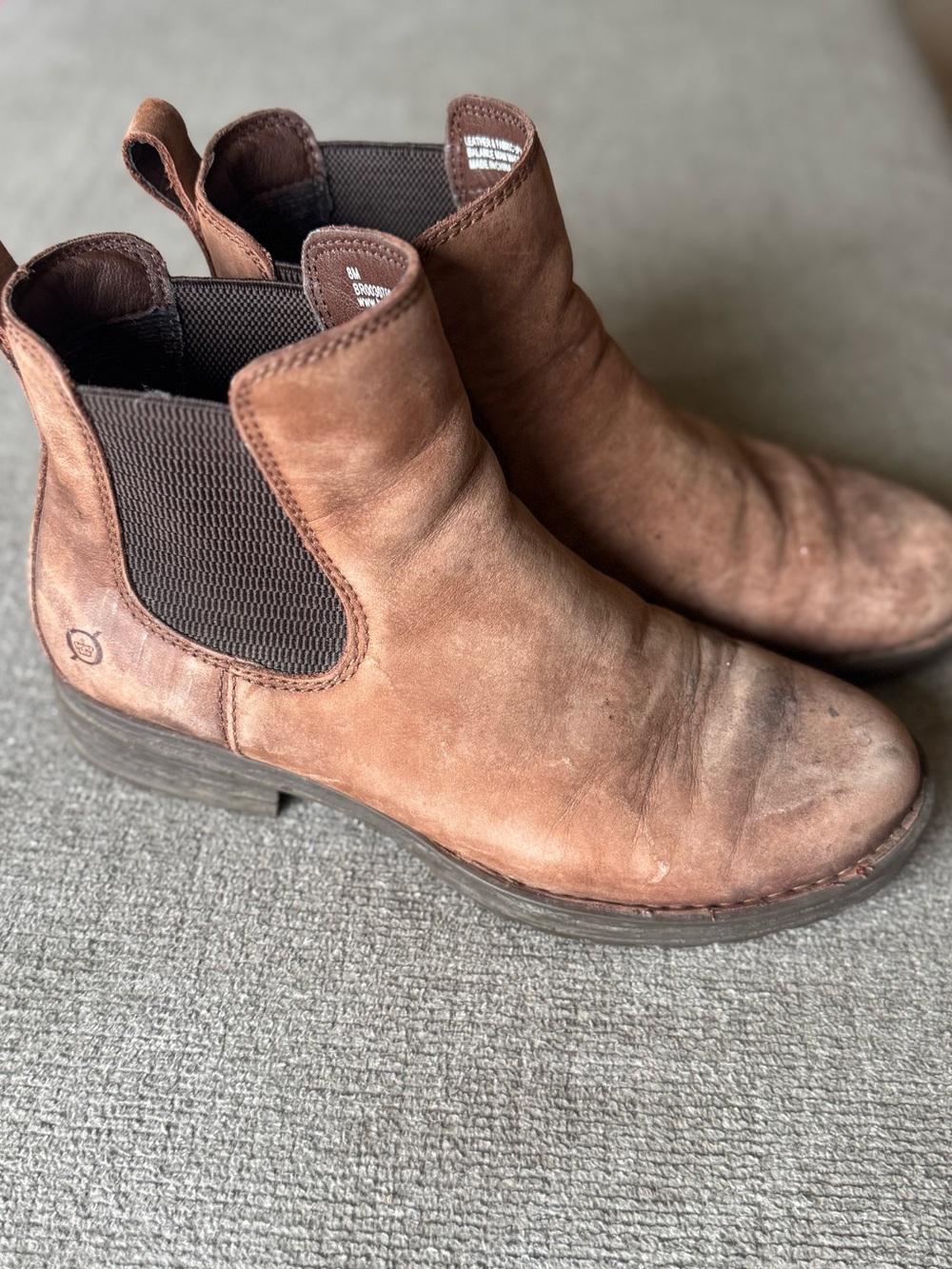 Born Women's Tan Leather Chelsea Ankle Boots
